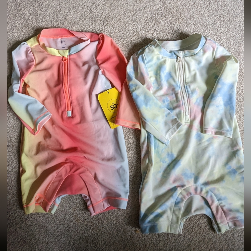 Baby Gap Rash guard One piece swimsuit 6-12months